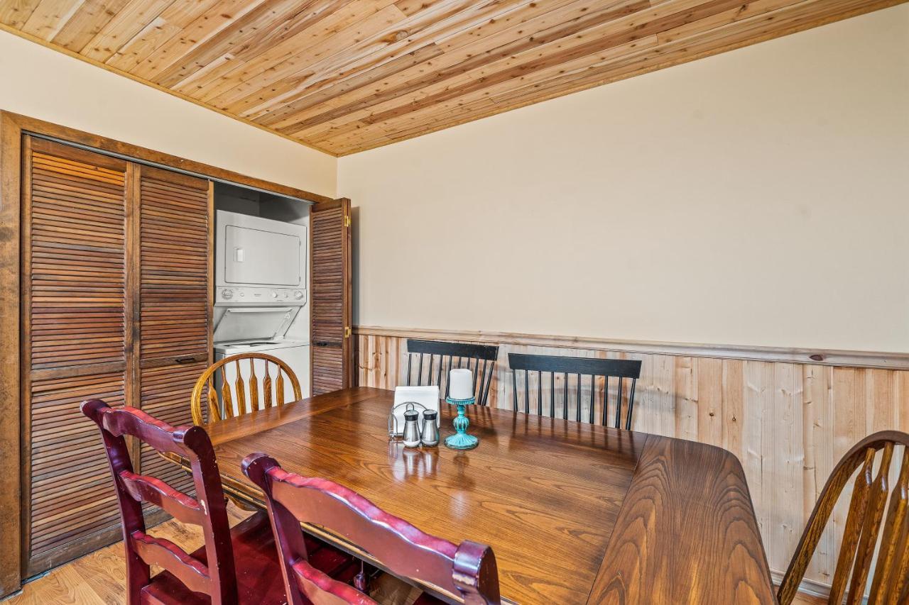 Getaway Condo Warrensburg Экстерьер фото